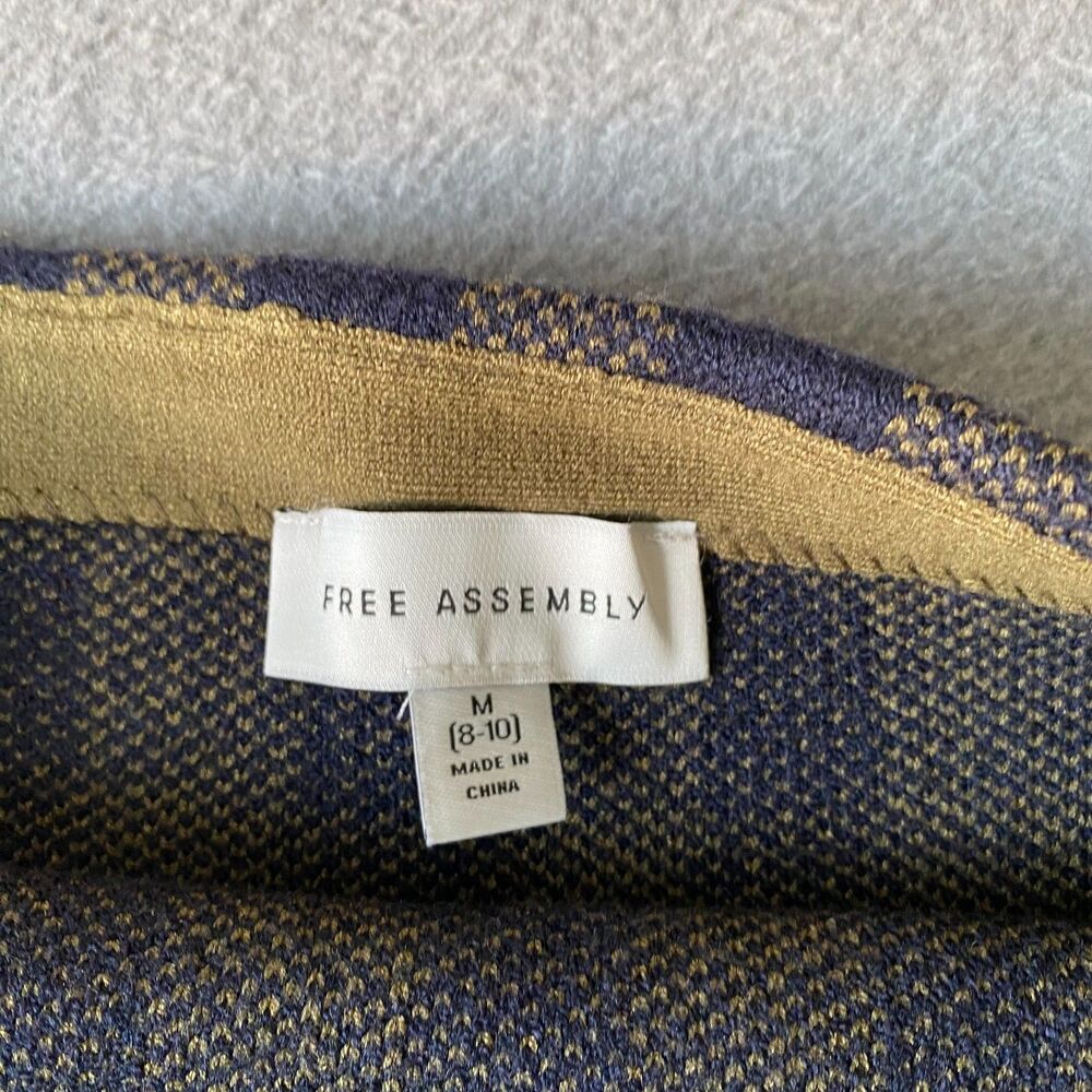 Free Assembly Women's Fit and Flare Plaid Mini Sweater Skirt Size M - Picture 3 of 6